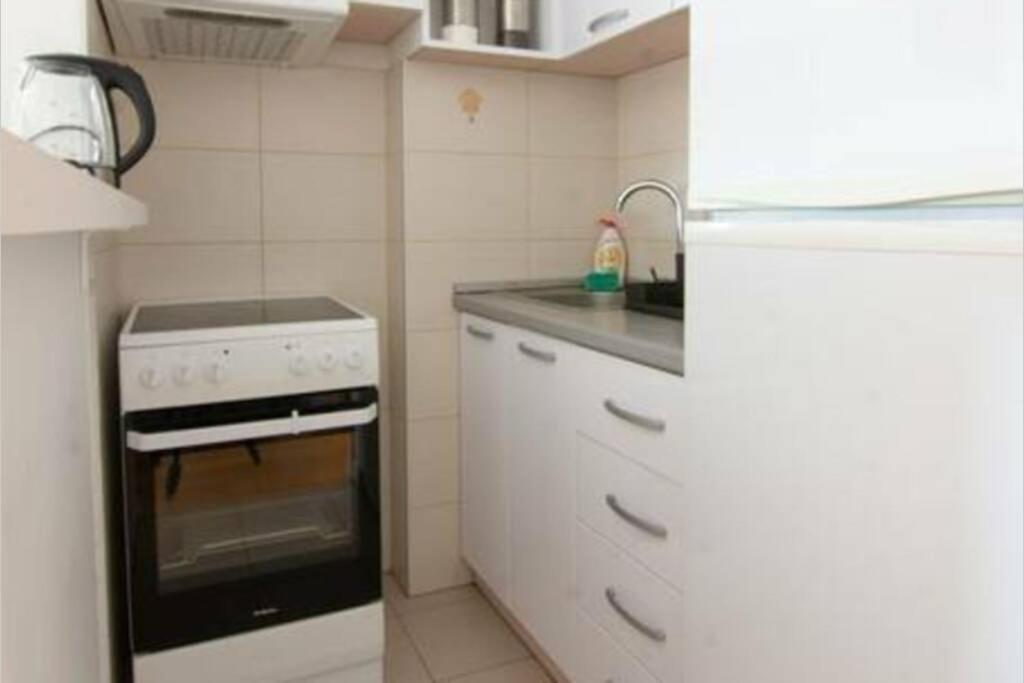 A Blok New Modern - Free Garage Parking, Comfortable, Quiet With A Park View Belgrado Exterior foto